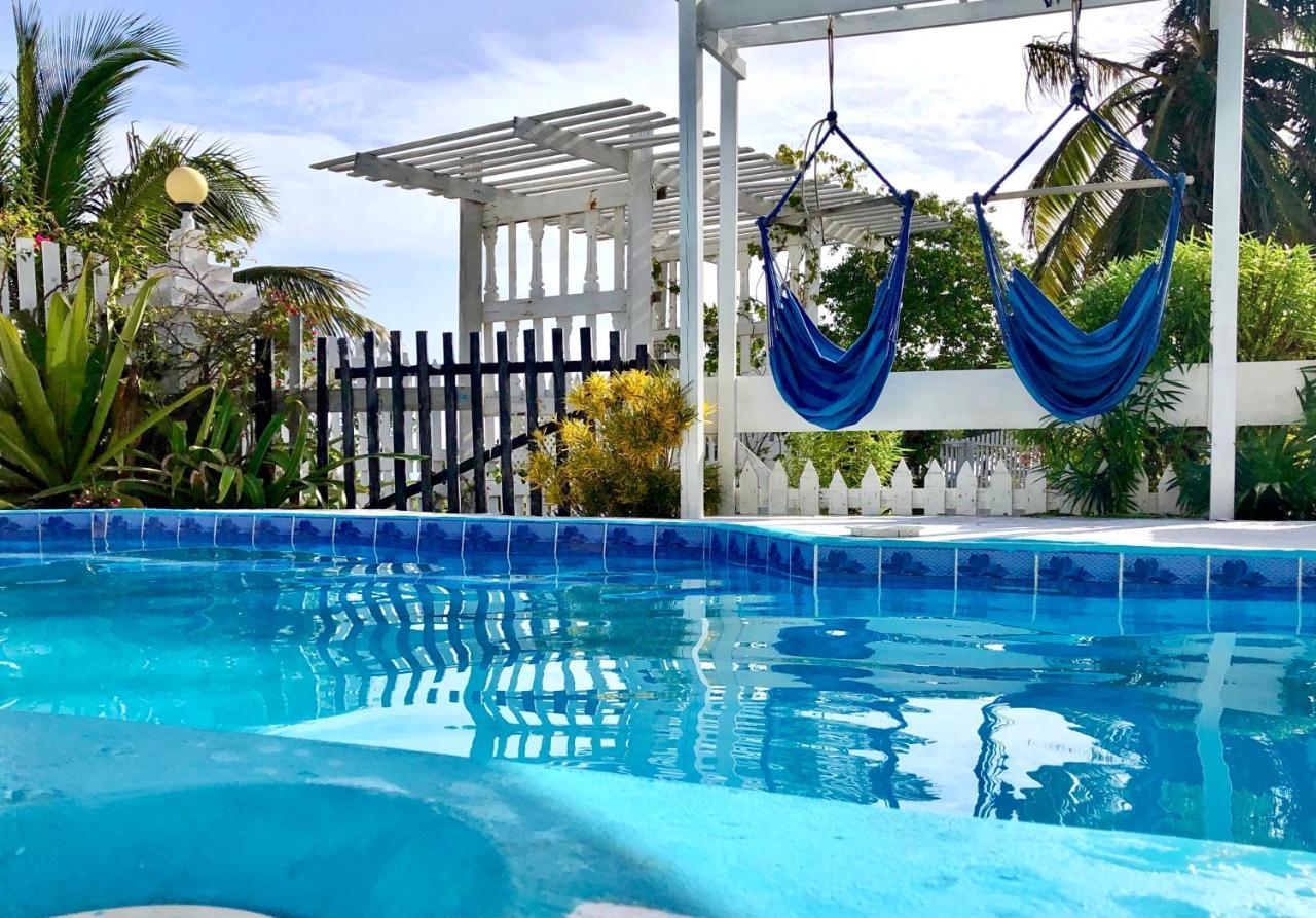 Hotel The Novelo Caye Caulker Esterno foto