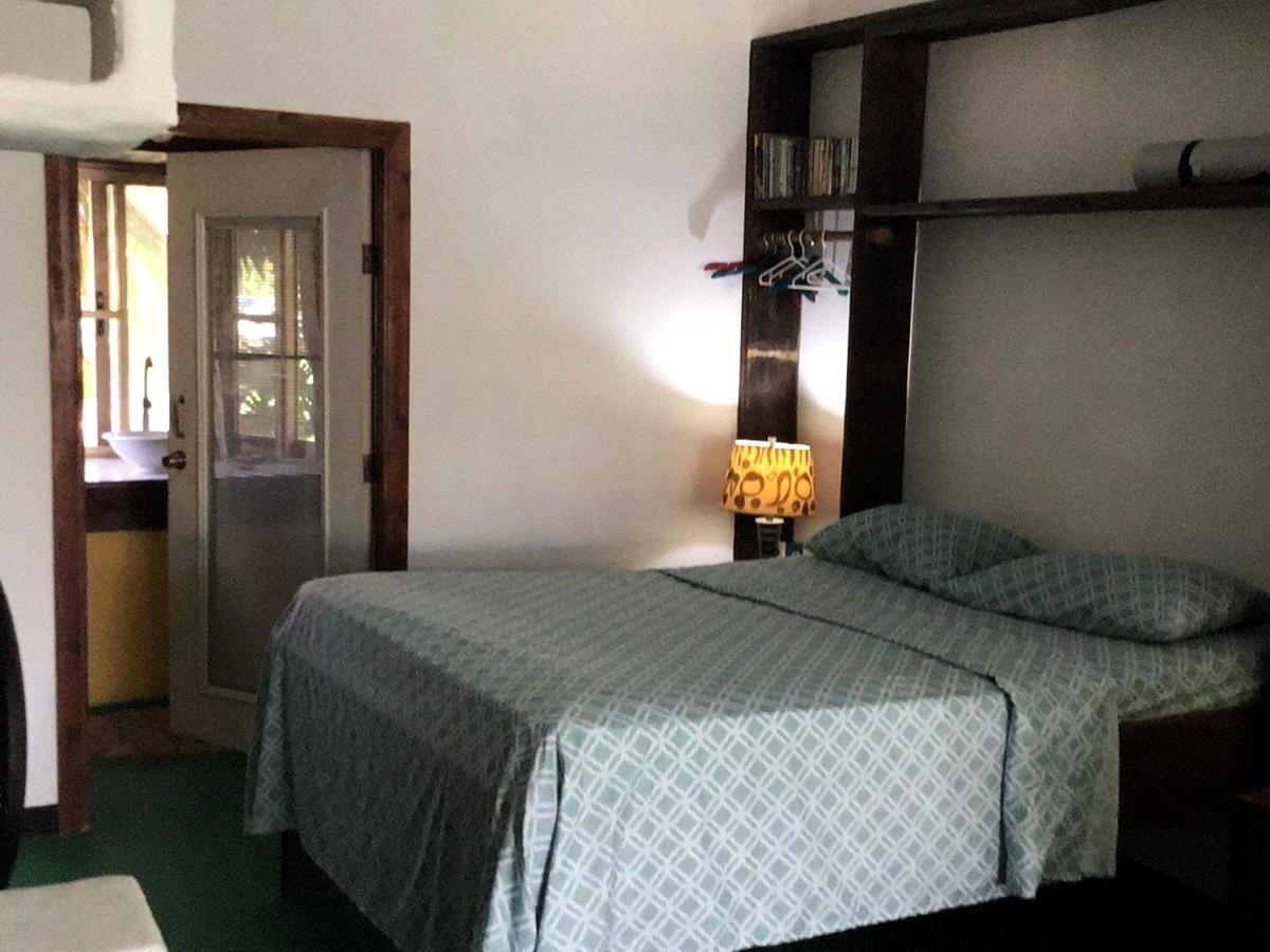Hotel The Novelo Caye Caulker Esterno foto